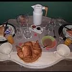 Le Petit Paradis De Marcelise Πανσιόν Le Ponchel