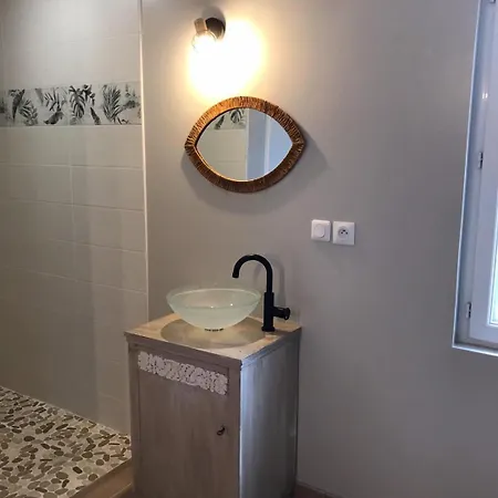 Le Petit Paradis De Marcelise 4*